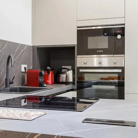 Historic Center - Elegant Family Apartamento Módena